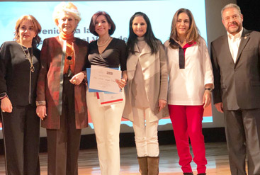 Fotogaler&iacute;a de la Conferencia Magistral de la Dra. Melva Sangri