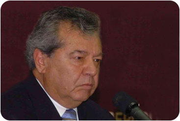 Lic. Porfirio Mu&ntilde;oz Ledo