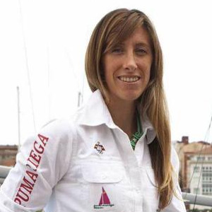 ÁNGELA PUMARIEGA